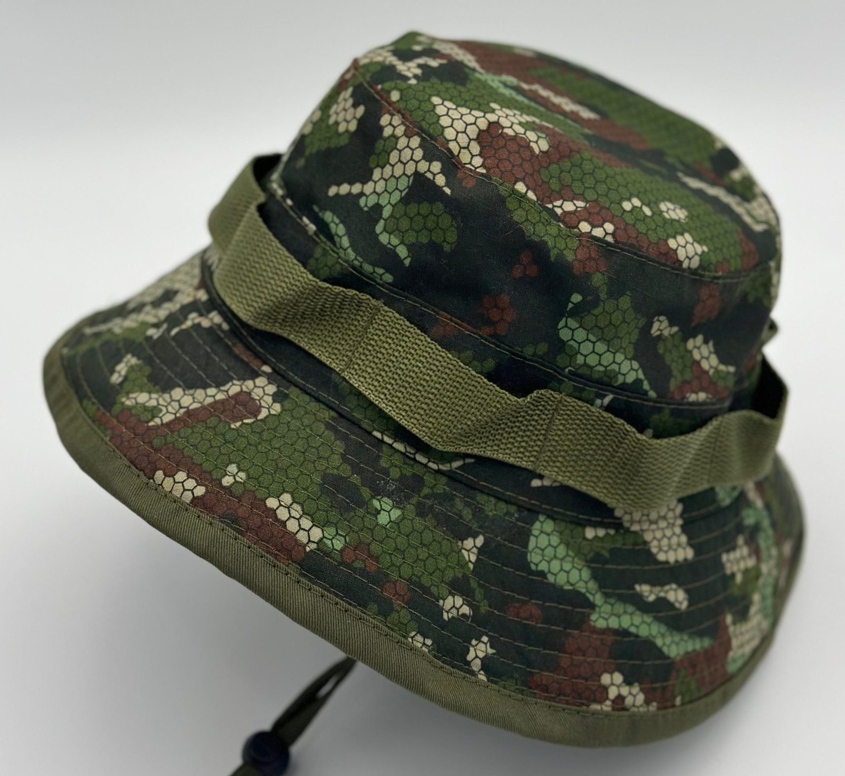 PESQUERO CLÁSICO CAMUFLADO