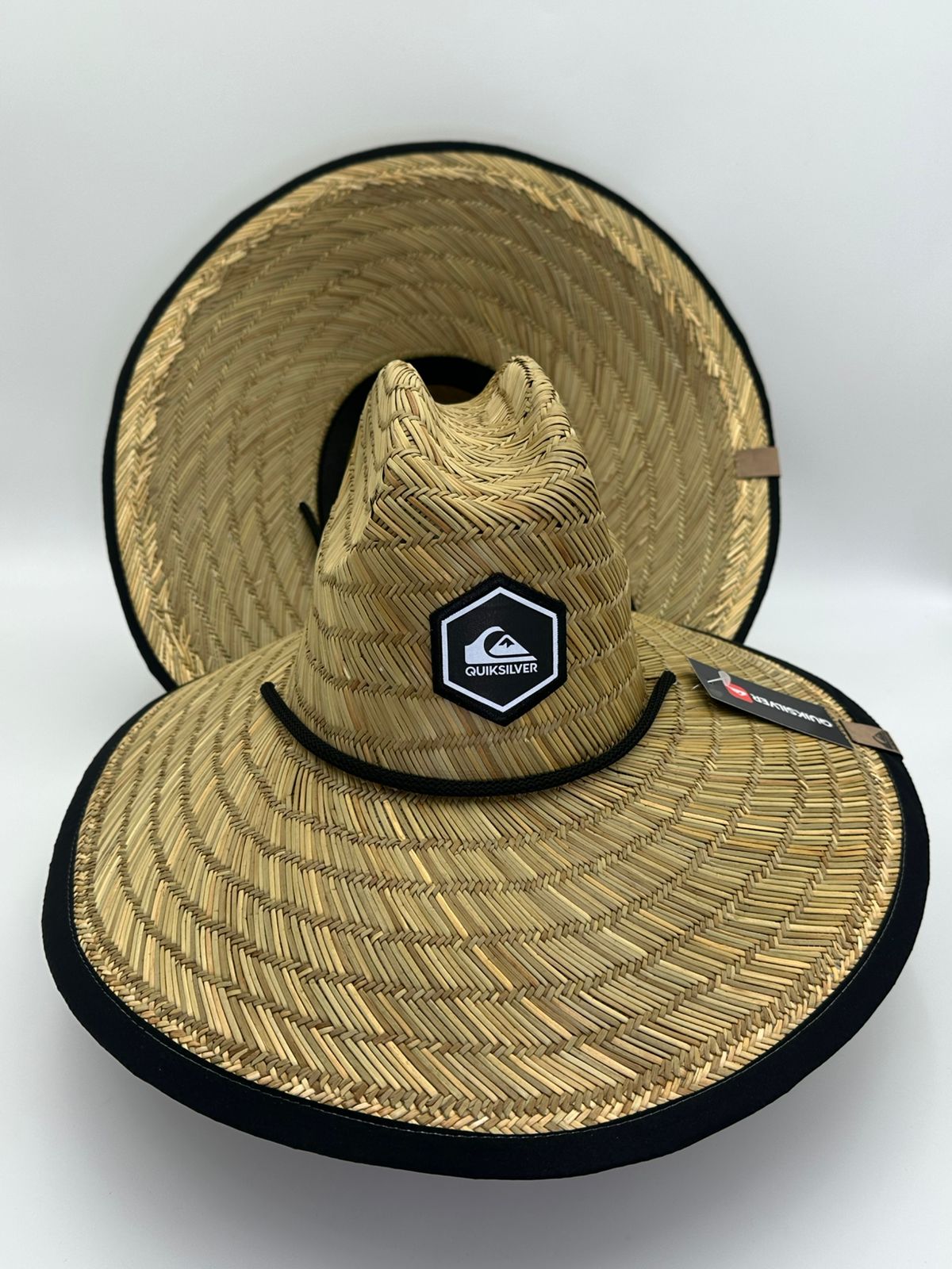 SOMBRERO QUICKSILVER BORDE NEGRO CLÁSICO