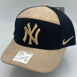 GORRA BEISBOLERA NY NEGRO - NUDE
