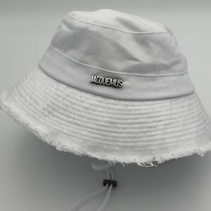 PESQUERO JACQUEMUS BLANCO - AJUSTABLE