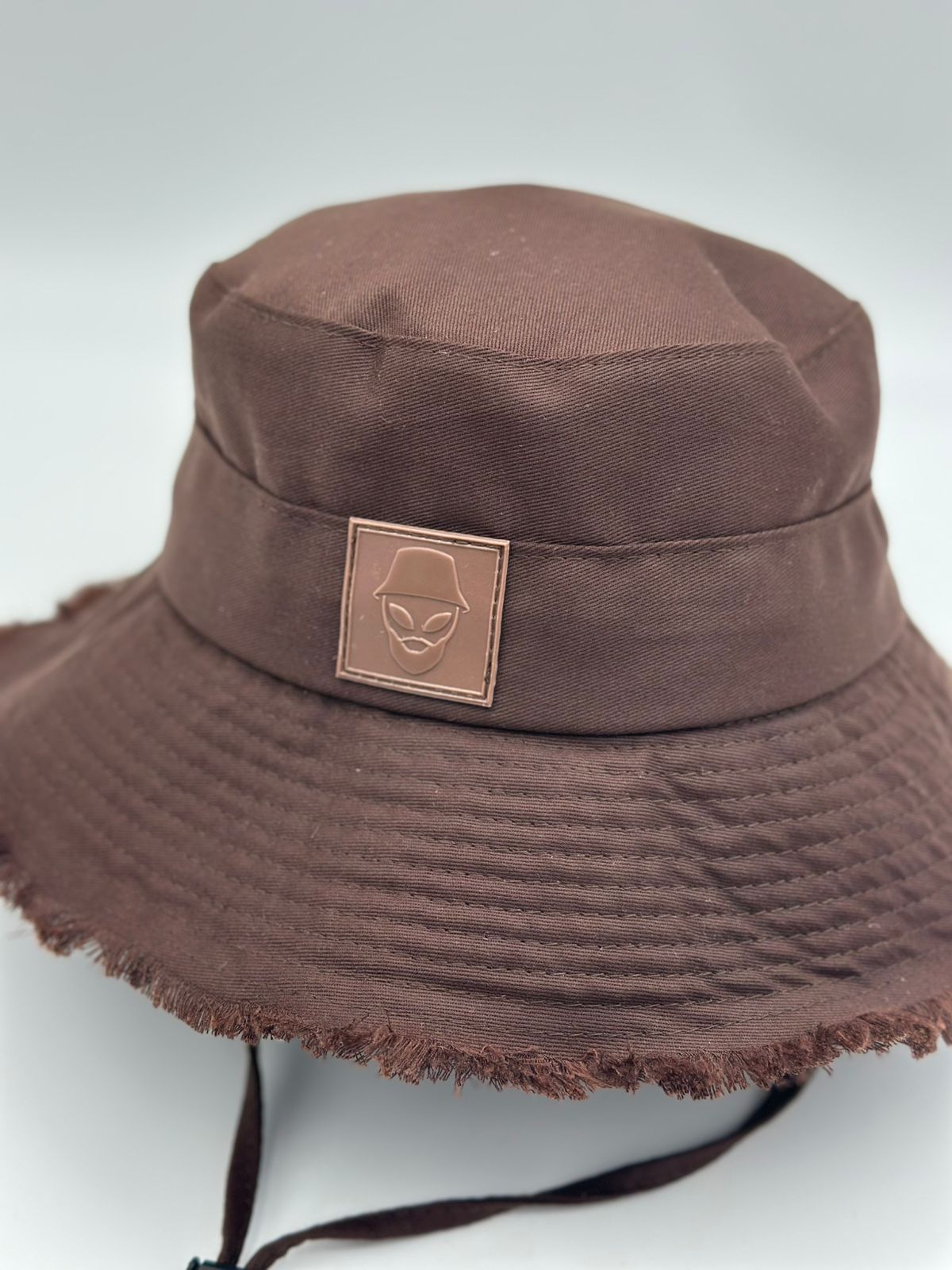 PESQUERO ALA LARGA MOCCA APLIQUE ALIEN - Imagen 3