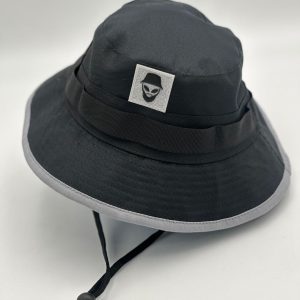 PESQUERO REATA NEGRO CON APLIQUE BRILLANTE