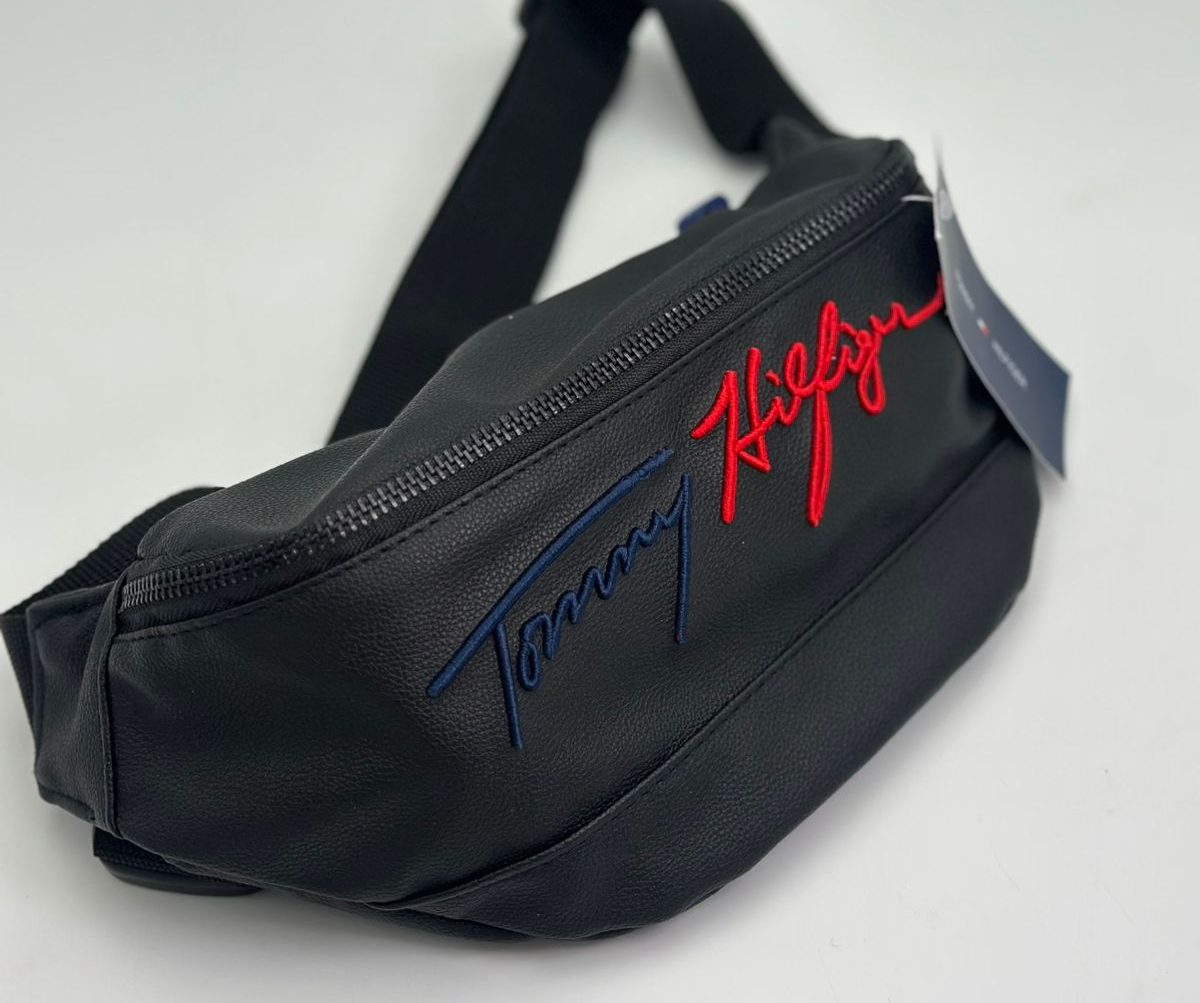 RIÑONERA TOMMY AZUL - ROJO