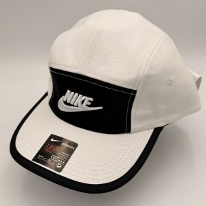 GORRA NIKE CINCO PANELES BLANCA