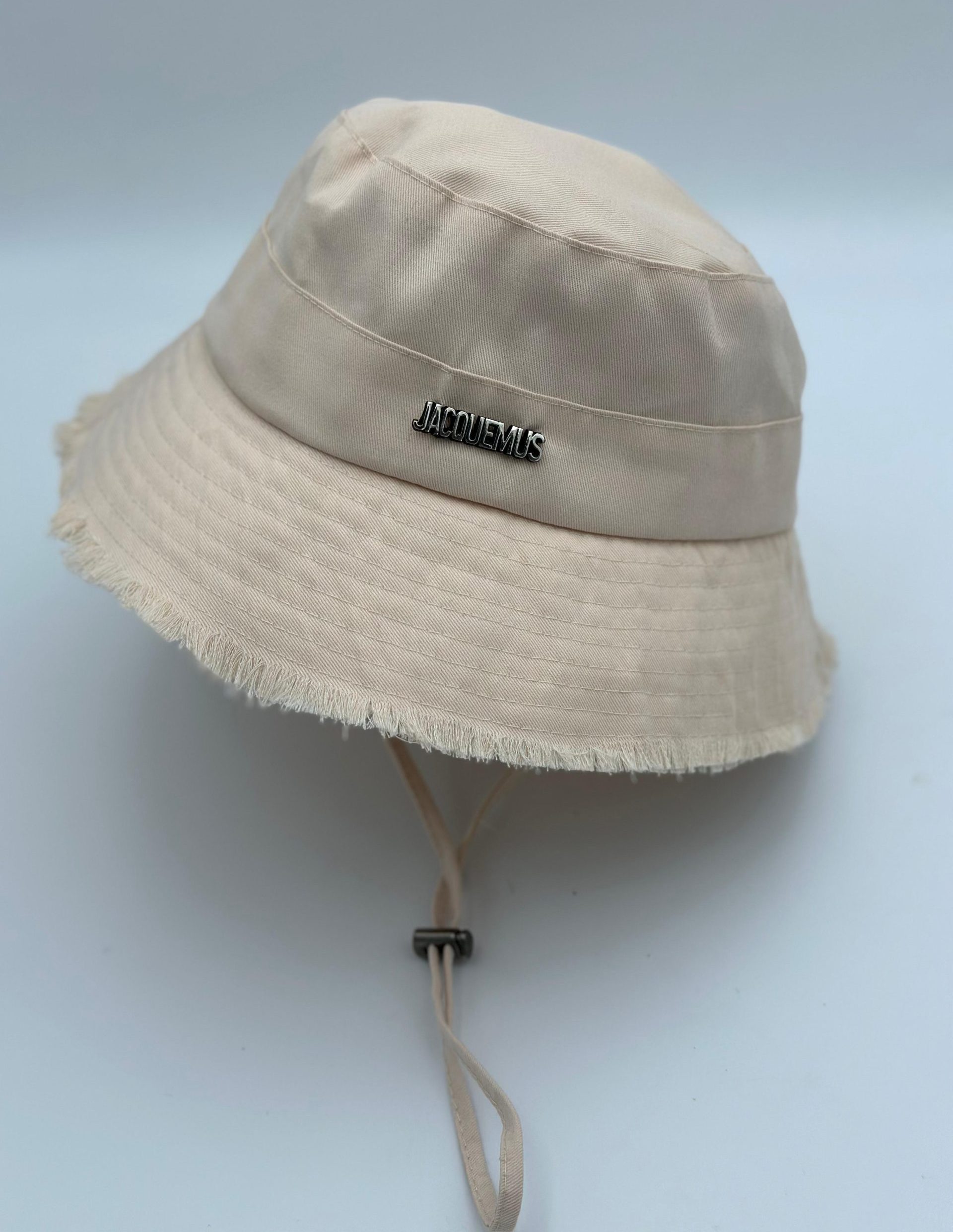 PESQUERO JACQUEMUS BEIGE - AJUSTABLE