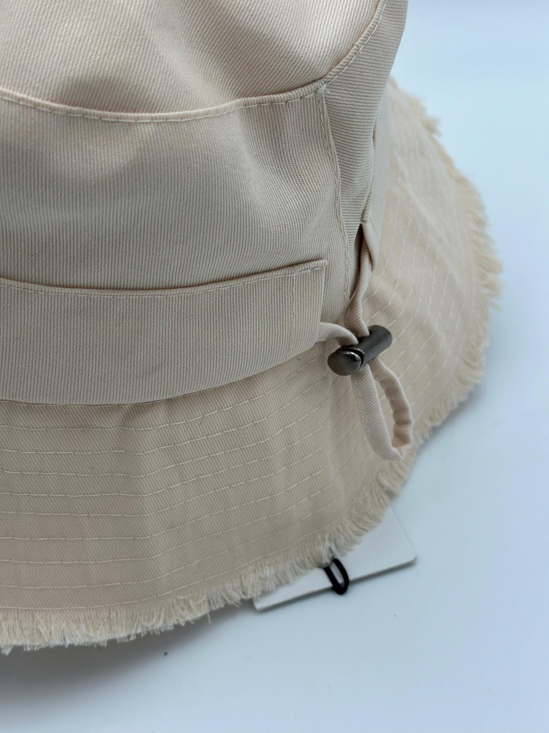 PESQUERO JACQUEMUS BEIGE - AJUSTABLE - Imagen 2
